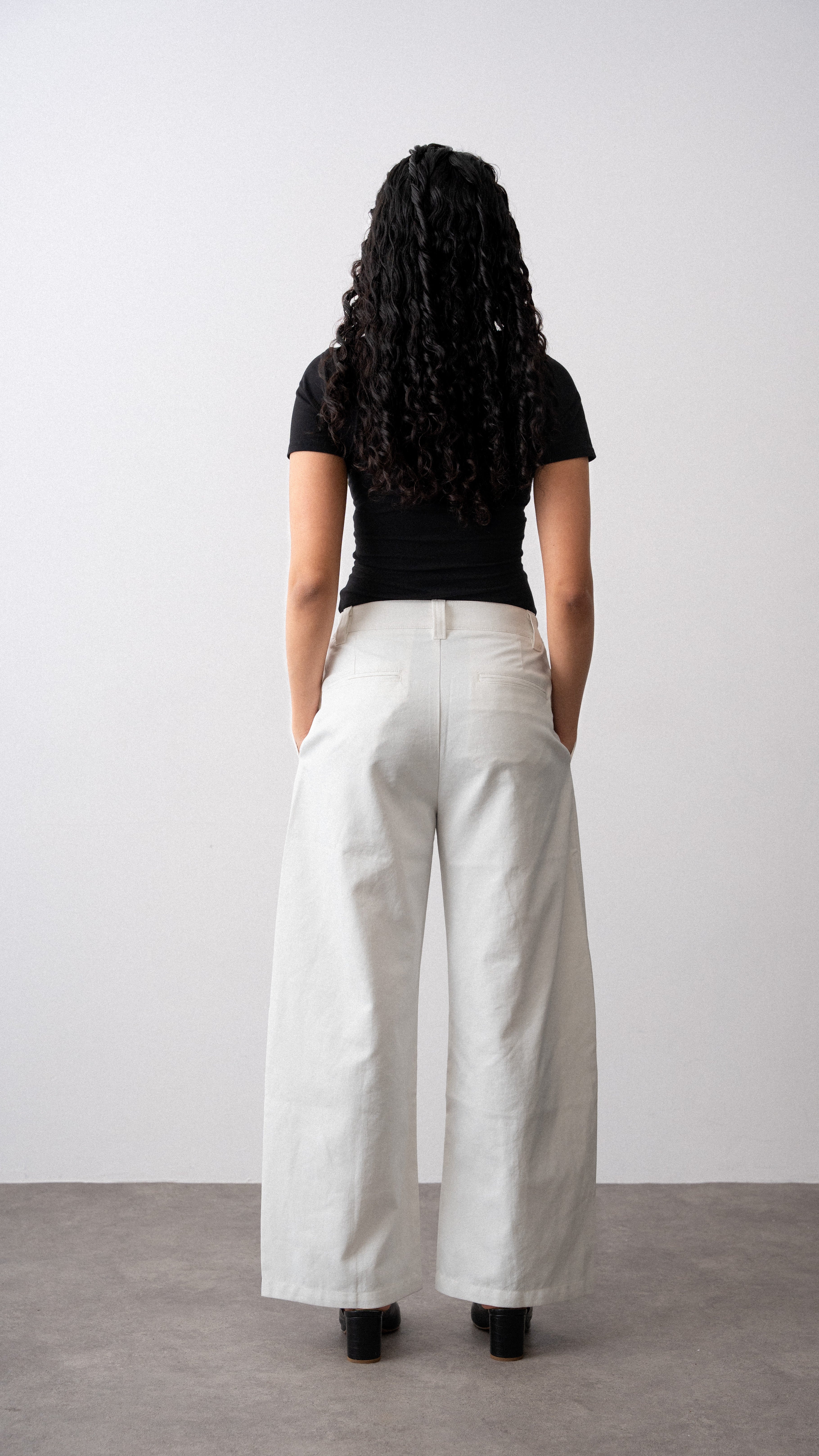 TUSCAN STRAIGHT-LEG TROUSERS